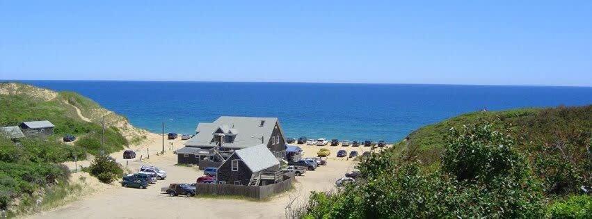 Across From Mayo Beach Walk To Downtown Villa Wellfleet Exterior photo