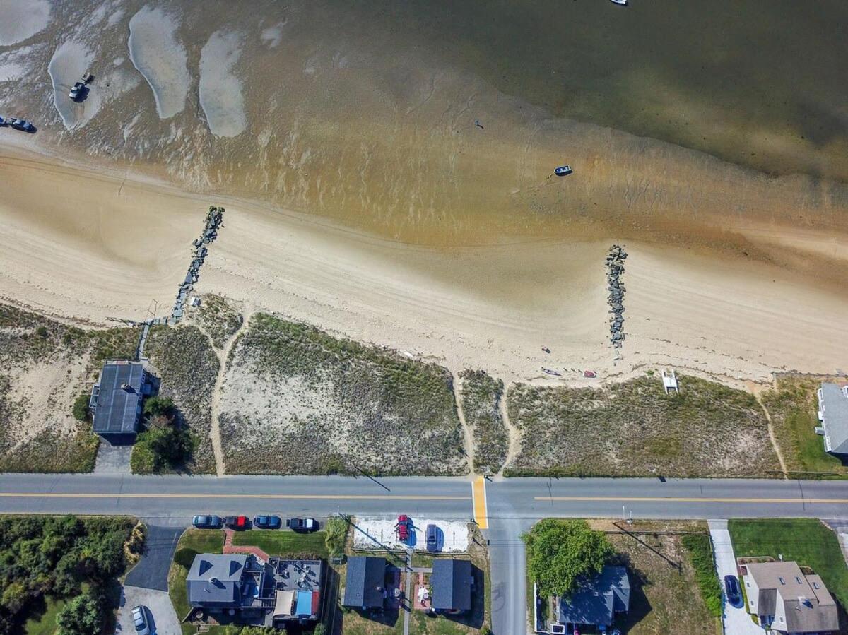 Across From Mayo Beach Walk To Downtown Villa Wellfleet Exterior photo