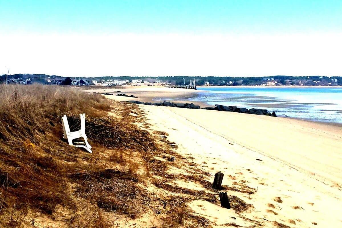 Across From Mayo Beach Walk To Downtown Villa Wellfleet Exterior photo