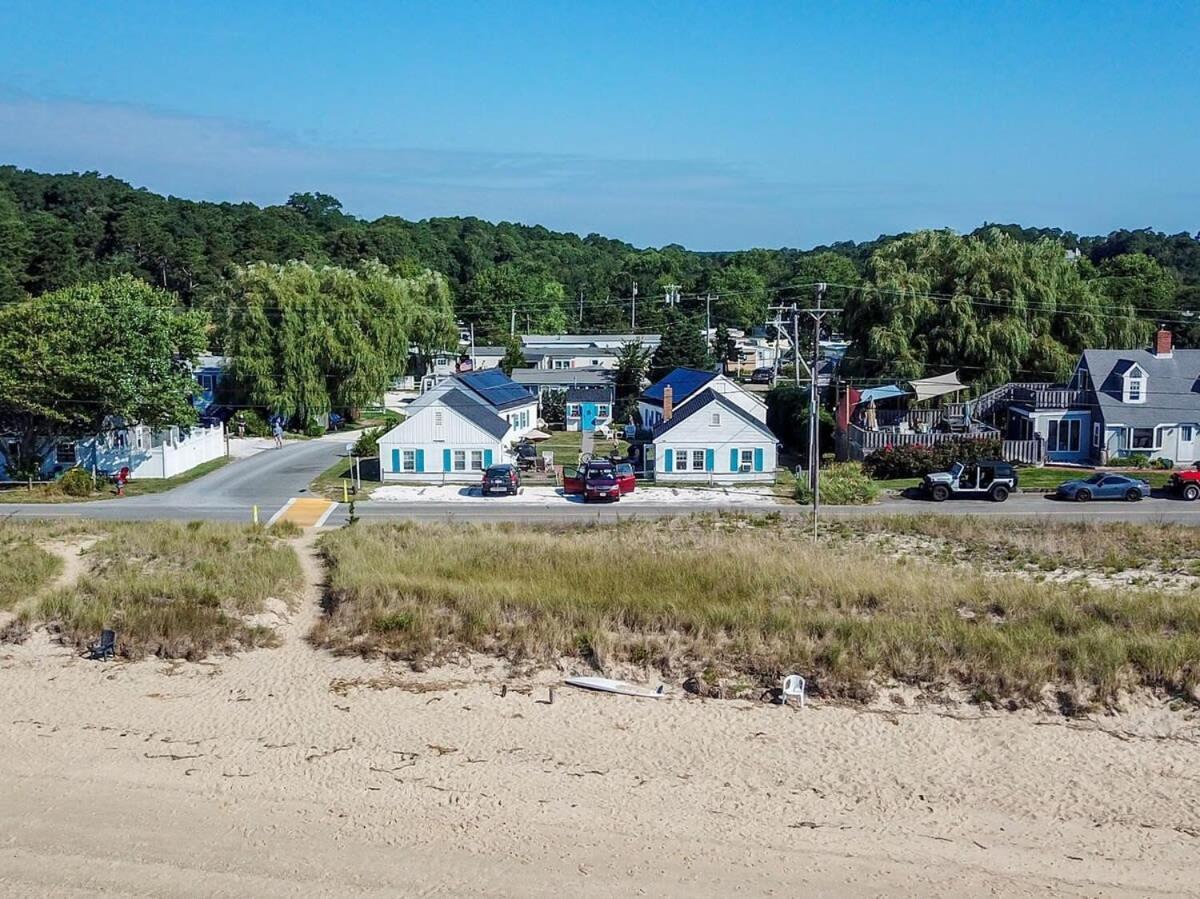 Across From Mayo Beach Walk To Downtown Villa Wellfleet Exterior photo